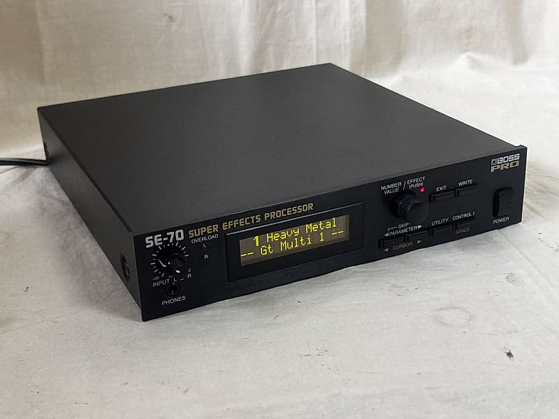 値下げ！BOSS SE-70 エフェクトプロセッサー Boss SE-70 Super Effects Processor | Reverb Canada