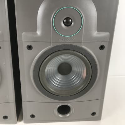 Energy 2.1 e store speakers