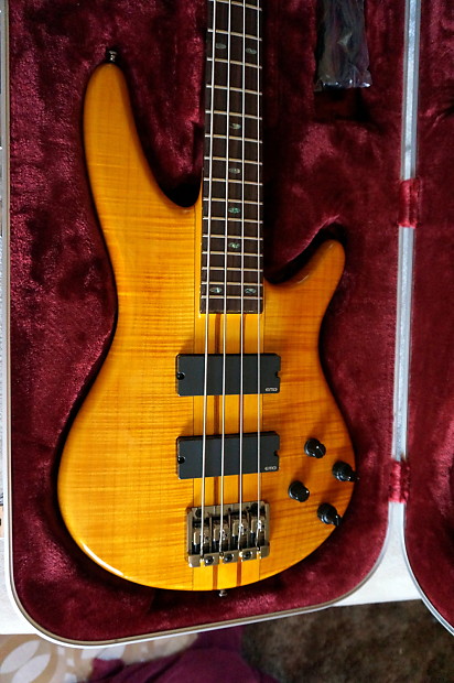 Ibanez SRT800DX w/ Case Flamed Amber SR SRT Electirc Bass