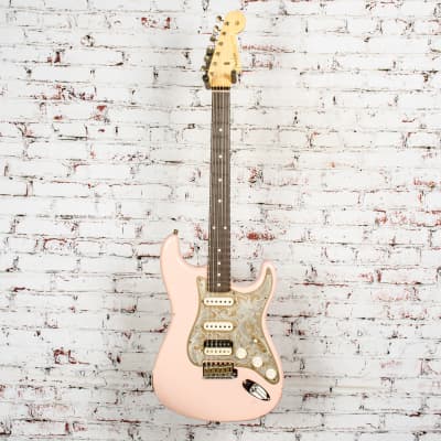 Fender - Custom Shop Limited Edition Tyler Bryant Signature "Pinky" - Stratocaster® Electric Guitar - Relic® - Aged Shell Pink - w/ Hardshell Case - xB077 (USED) image 24