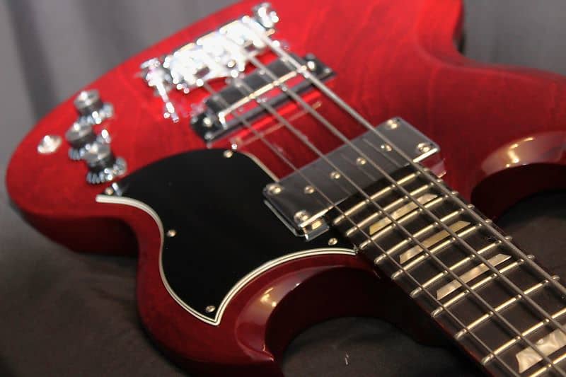 Gibson SG Standard Bass 2011 - Nitrocellulose finish