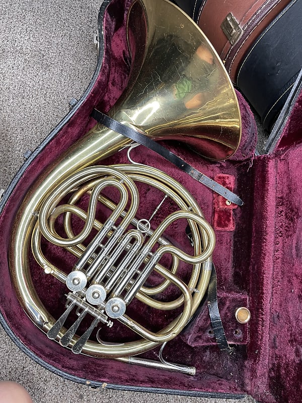lyons monarch single french horn Reverb
