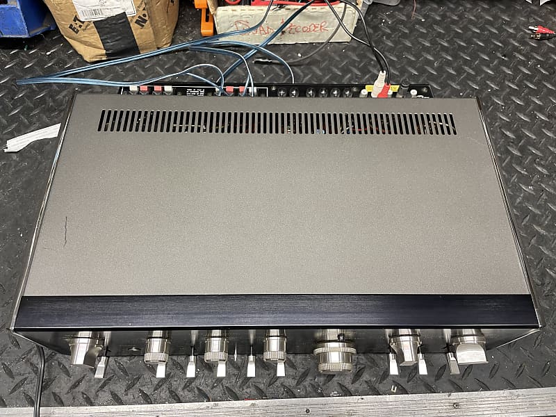 Sansui AU-7700 integrated amplifier w/phono stage SERVICED