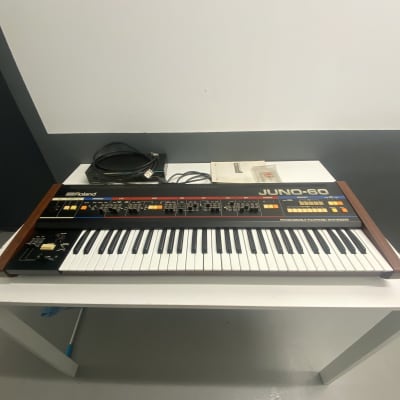 Roland Juno-60 + MD-8 (MIDI DCB Interface)