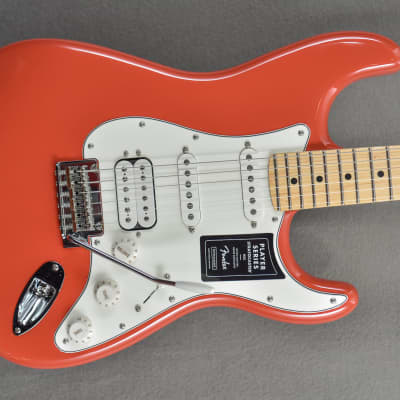 Fender player stratocaster hss pau ferro fingerboard deals limited edition electric guitar candy red burst