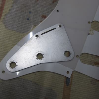 1954 – 1959 Vintage Fender Stratocaster Pickguard with metal shield image 9