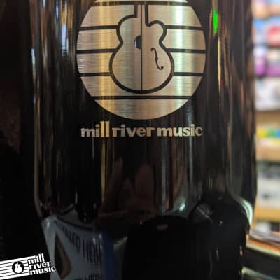 Mill River Music 20oz Travel Mug Vacuum Tumbler Circle Logo Engraved - Black image 3