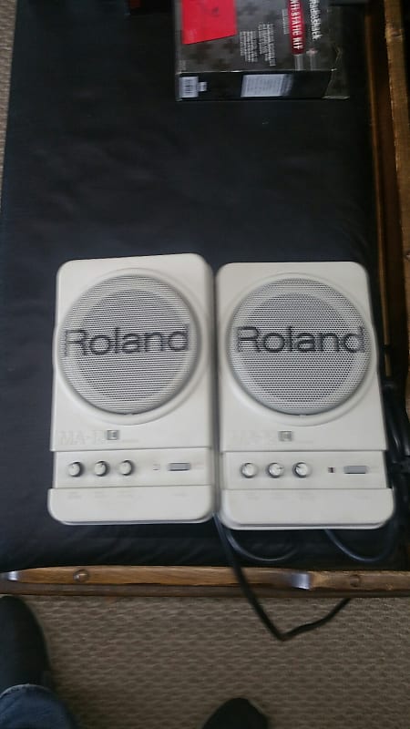 Roland Ma - 12 Micro Monitors | Reverb Belgium
