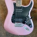 Fender  Squier Stratocaster  Metallic pink