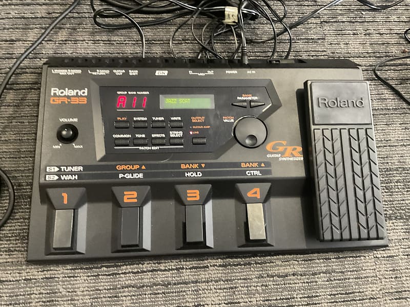 Roland GR-33