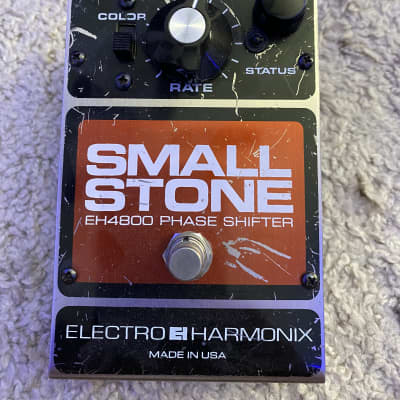 Electro-Harmonix Small Stone EH4800 Phase Shifter | Reverb
