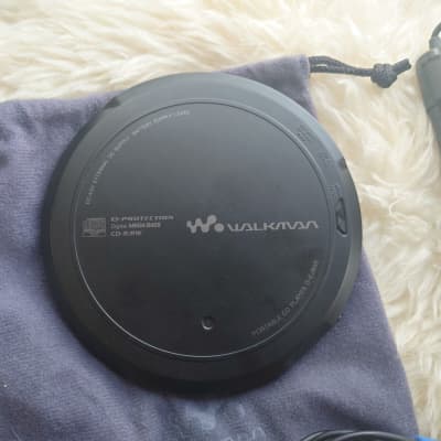 Sony D-EJ955 Discman Walkman Black optical bag remote Sony D-EJ955 Discman Walkman Black optical bag remote