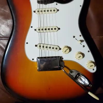 Fender  Stratocaster  1965 Sunburst image 1