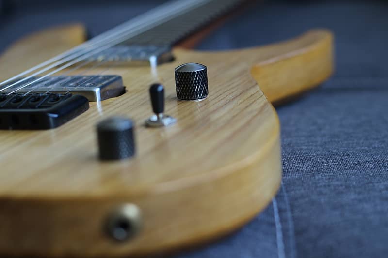 Siggery Heresy 6 Electric Guitar with Beta Blocker Pickups