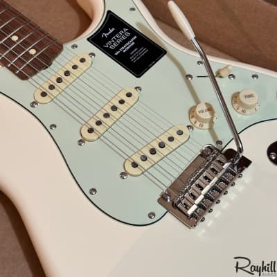 Fender Vintera '60s Stratocaster Modified MIM Electric Guitar image 8