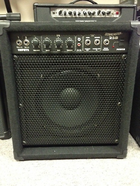 Fender Starcaster 25B Bass amplifier