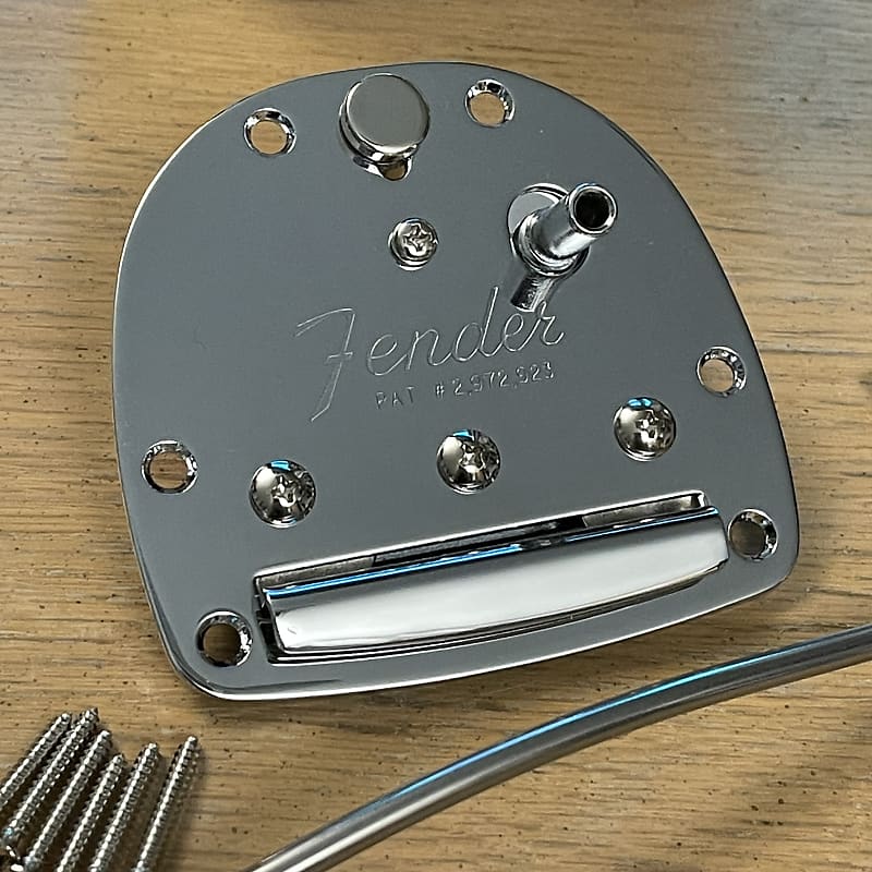 Fender Vintera '60s Jazzmaster Locking Tremolo Assembly Tailpiece