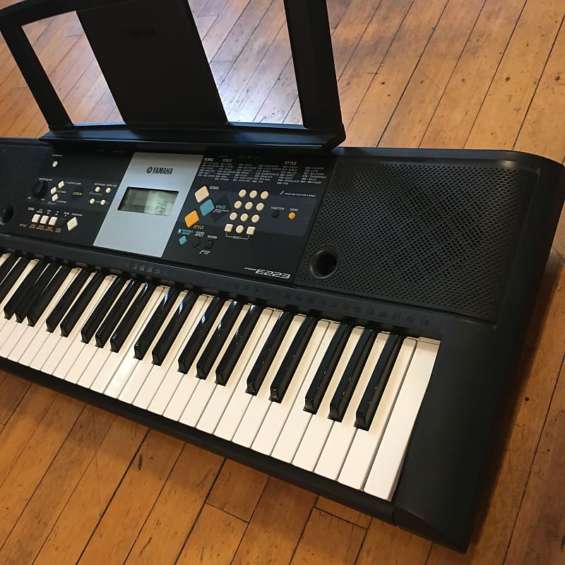Yamaha PSR-E223 61 Key Digital Piano Keyboard | Reverb