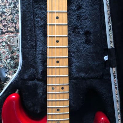 Fender Highway One Stratocaster 2002 Crimson Red Transparent image 7