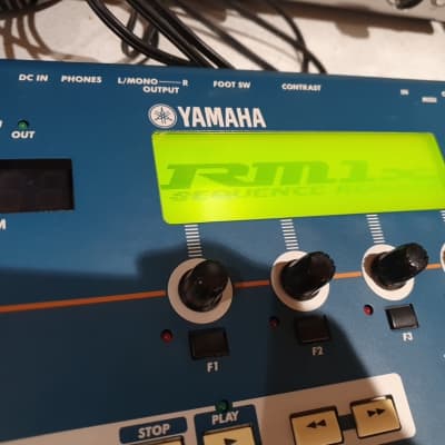 Yamaha RM1x Sequence Remixer 2000s - Blue