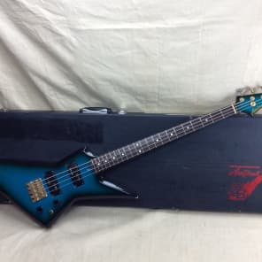 I've got this old Aria Pro II, at least from the 90s. I've