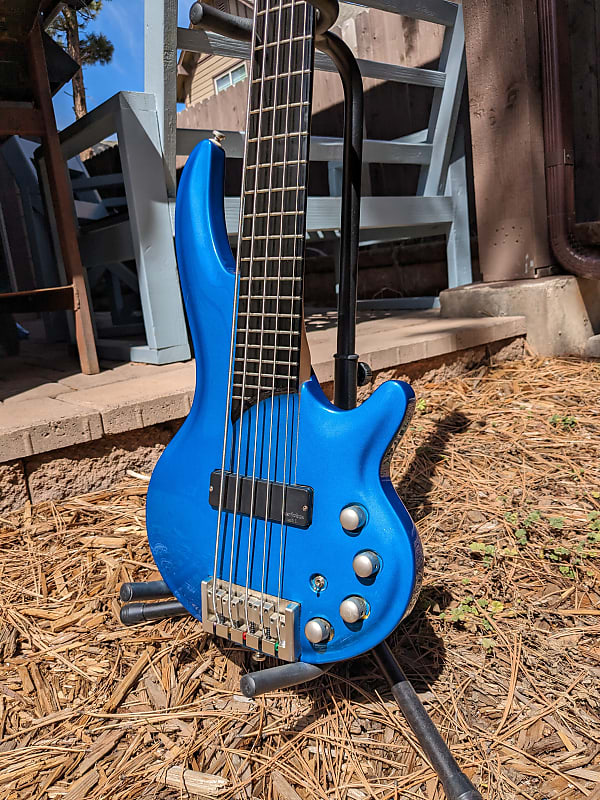 【美品】CORT CURBOW BASS 5 5弦ベース Yahoo!オークション - 美品 Cort Curbow Bass 5弦 コルト