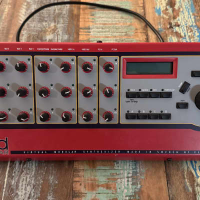 Nord Modular Rack Desktop / Rackmount Virtual Synthesizer 1997 - 2003 - Red