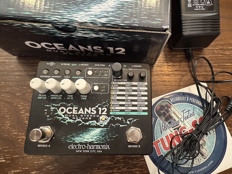 Electro-Harmonix Oceans 12