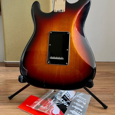 Fender Stratocaster Steve Ray Vaughan  2017 Sunburst image 6