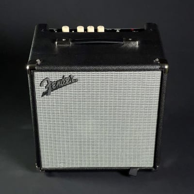 Amazon.com: Fender Rumble 25 V3 Bass Amplifier, Bass Combo