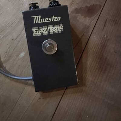 Elka Dizzy Tone fuzz pedal. Ultra rare 1967 original. Thee