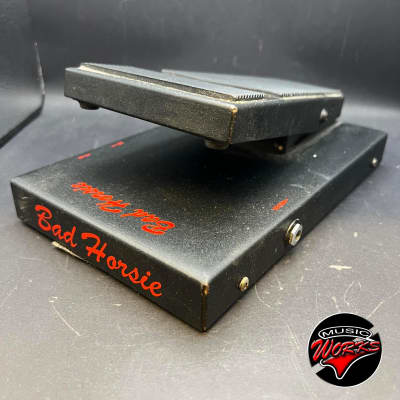 Morley VAI-1 Steve Vai Bad Horsie Wah – American Guitar Shop - Gitarren in  Berlin