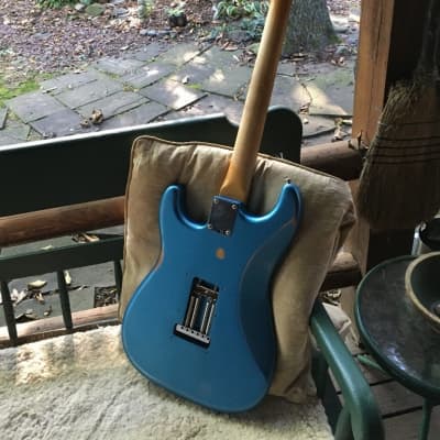 Fender 60's Road Worn Series Stratocaster 2021 - Lake Placid Blue image 2