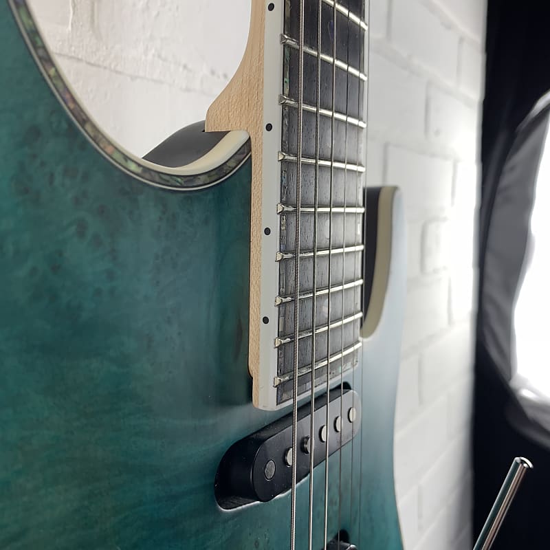 RARE Ibanez SA560MB-ABT Aqua Blue Flat (Made for European
