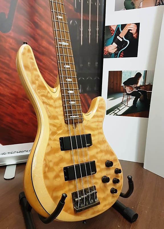 Yamaha TRB1004J Natural | Reverb The Netherlands