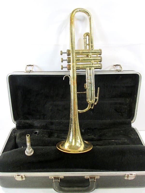 トランペット MUSICA STEYR AUSTRIA ゴールド トランペット MUSICA STEYR AUSTRIA ゴールド Trumpet Musica Steyr