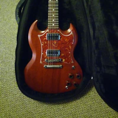 2021 Red SG Standard Tribute image 1