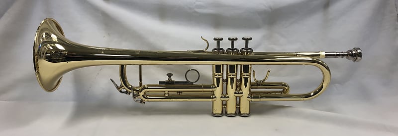 Bach Aristocrat TR-600 Trumpet With Hard Case | Reverb