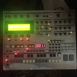Yamaha RS7000 music production studio sequencer sampler Latest OS 1.22 Legendary MIDI timing rs-7000 image 2