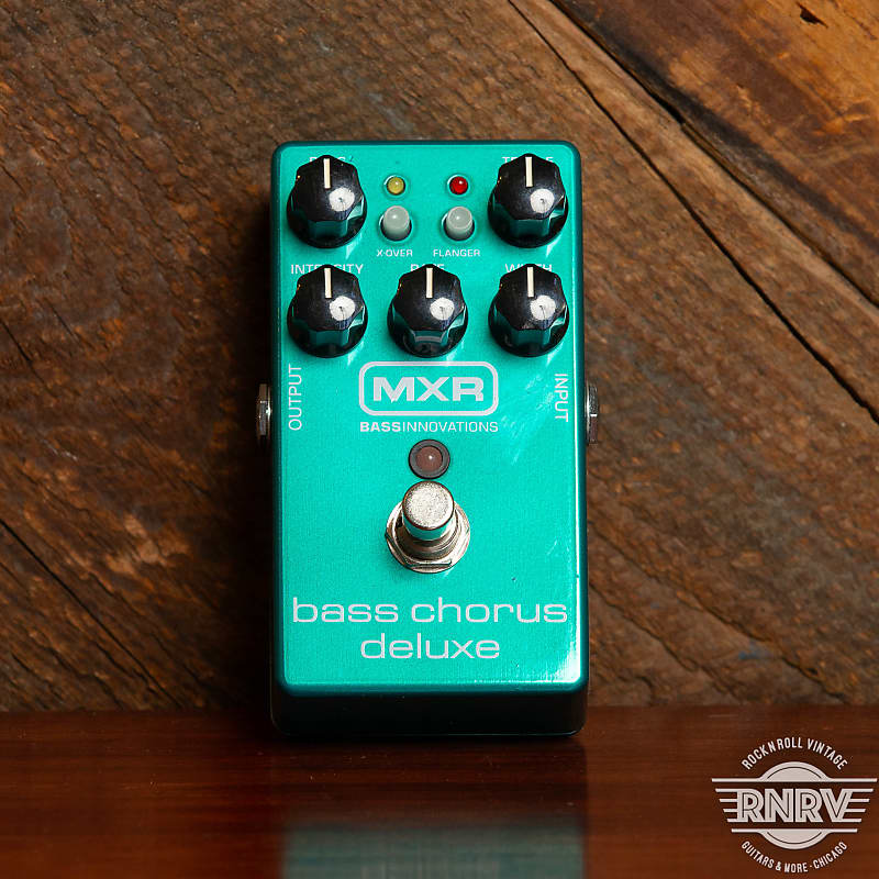 MXR M83 Bass Chorus Deluxe