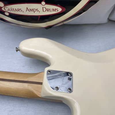 Fender Deluxe Active Jazz Bass V 5-string J-Bass 2020 - Olympic White / Pau Ferro fingerboard image 19