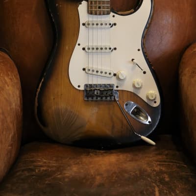 Fender Stratocaster 1954 Sunburst image 2