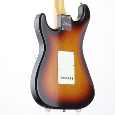 Crews Maniac Sound KTR ST-01 | White Guitars Online Store