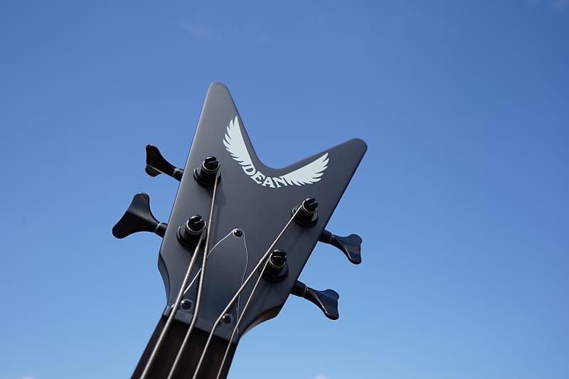 Dean Z Select Bass Fluence Black Satin 4-String Electric