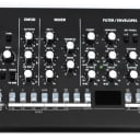 Roland SE-02 Boutique Series Synthesizer Module (O-3362)
