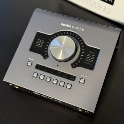 Universal Audio Apollo Twin x Quad Core Audio Interface With Box - Use
