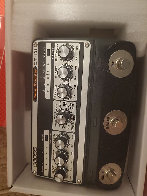 Boss DM-101 Delay Machine
