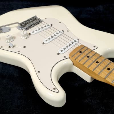2005 Fender Standard Stratocaster image 5