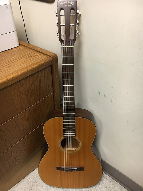 Takamine f store 312
