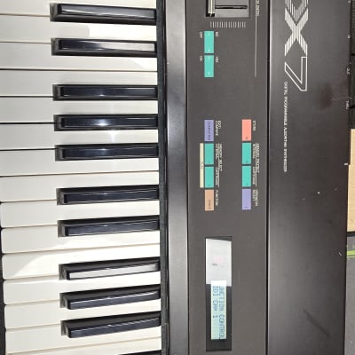 Yamaha DX7 Synthesizer